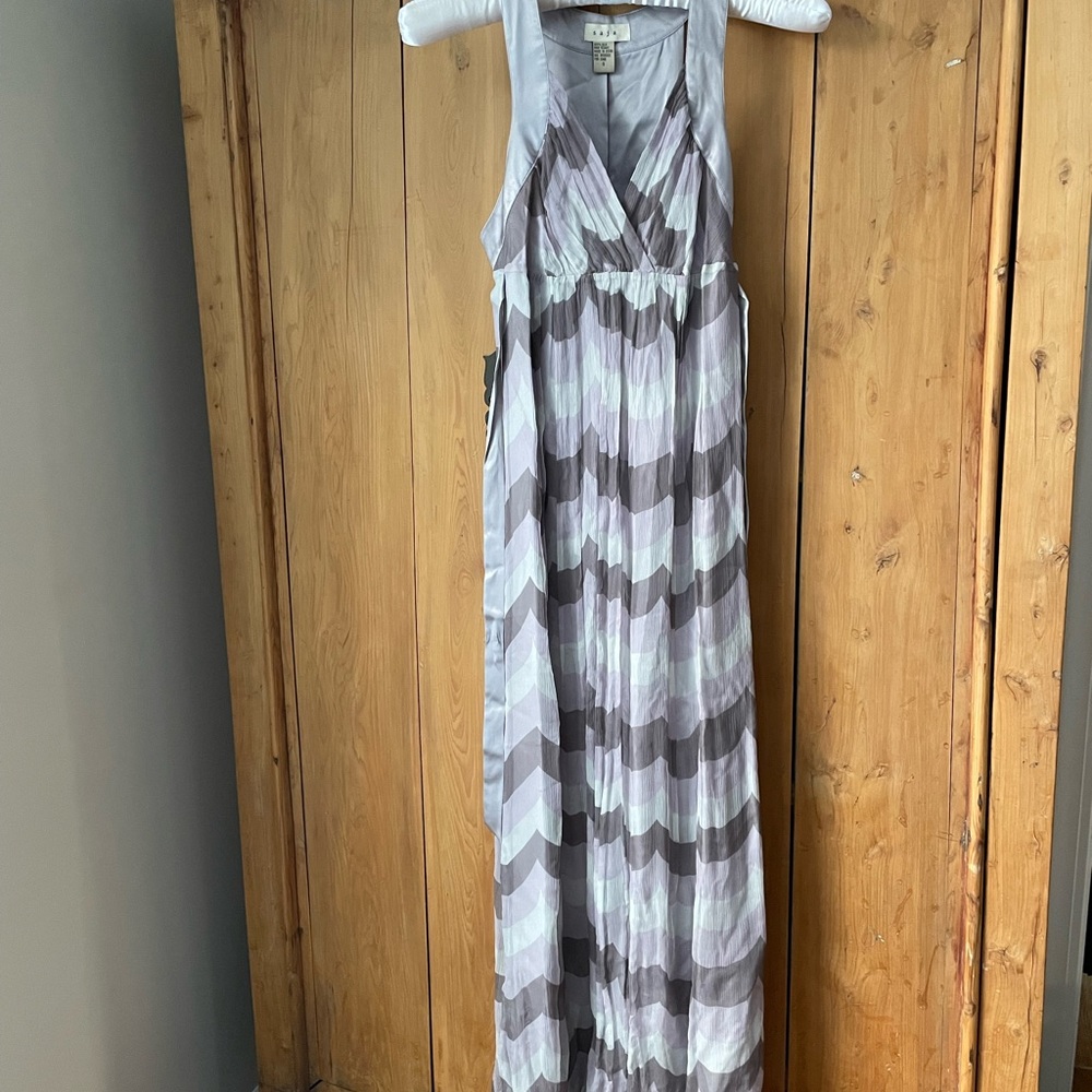 Saja long dress. Silk made in China. Colors grey and lavender colors. Size Zero